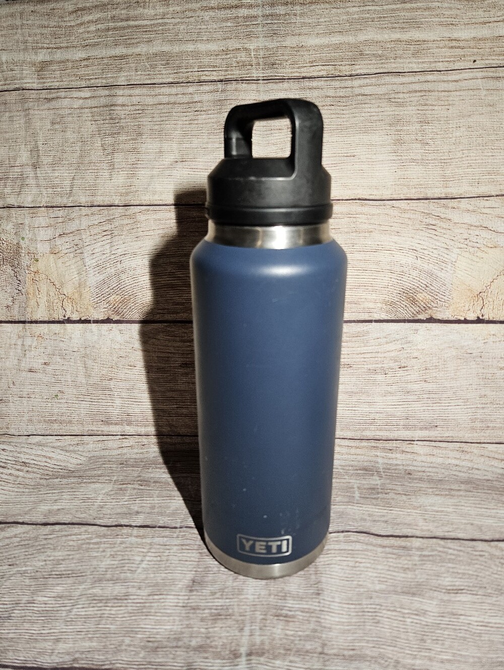 Yeti 46oz blue and black water bottle